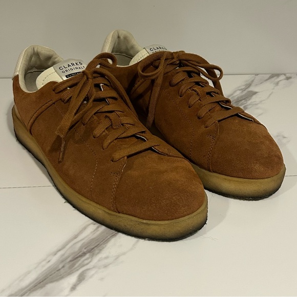 Clarks Other - Clarks Original Men's Tan Suede Shoes Size 11